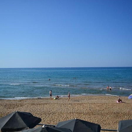 Krini Beach Hotel Sfáka Extérieur photo