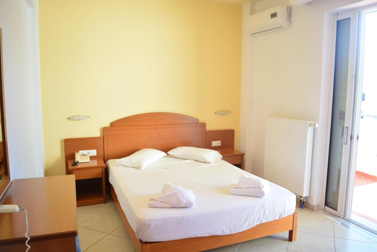 Krini Beach Hotel Sfáka Extérieur photo