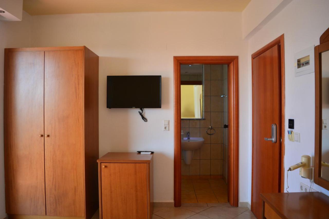 Krini Beach Hotel Sfáka Extérieur photo